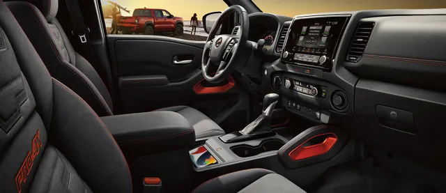 2023 Nissan Nissan Frontier interior heated seats steering wheel and mirrors