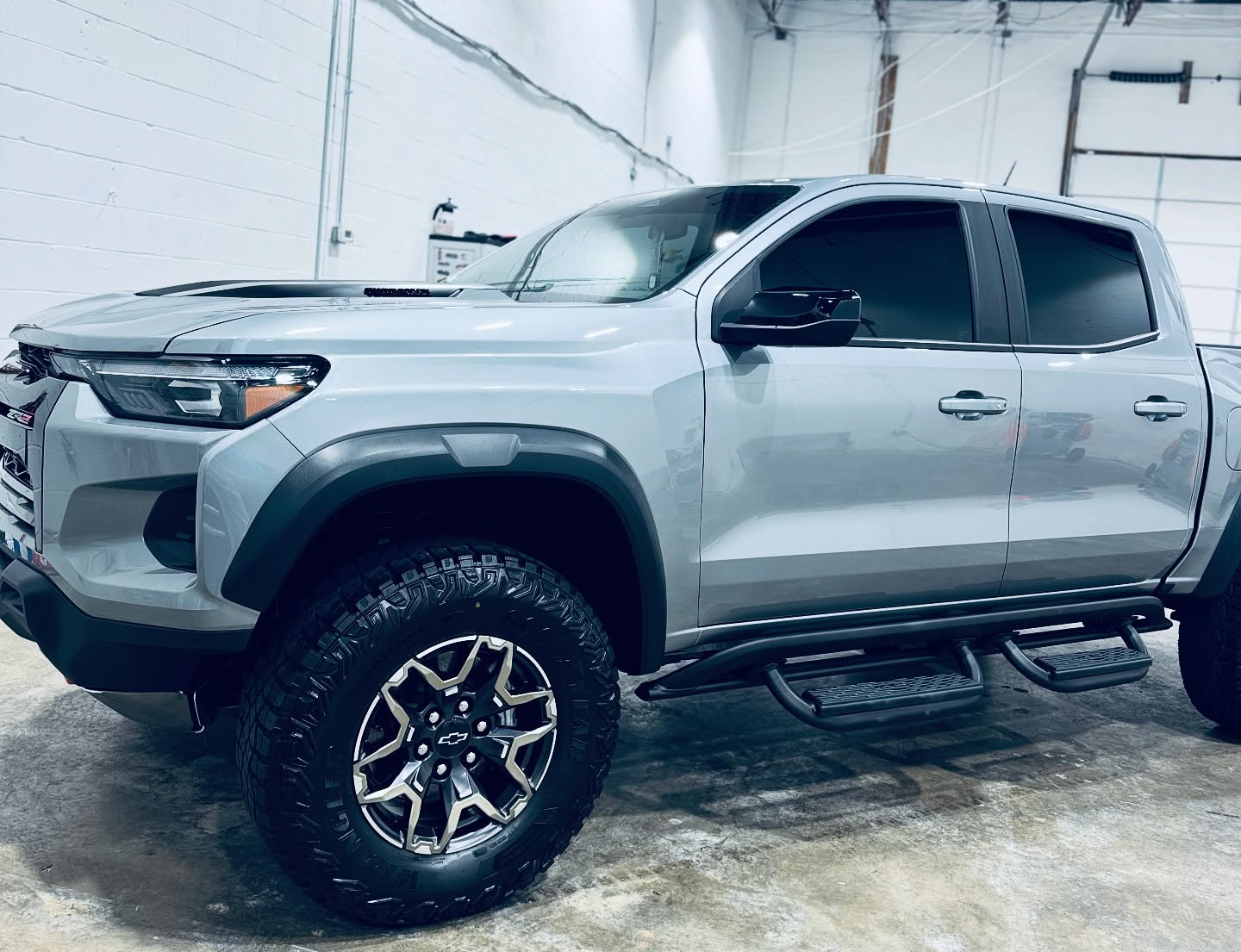 Window tinting service