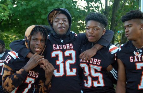 Home [leake_centralhs.campuscontact.com]