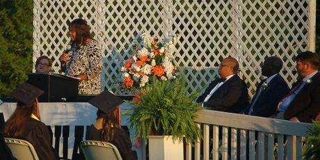 Home [leake_centralhs.campuscontact.com]