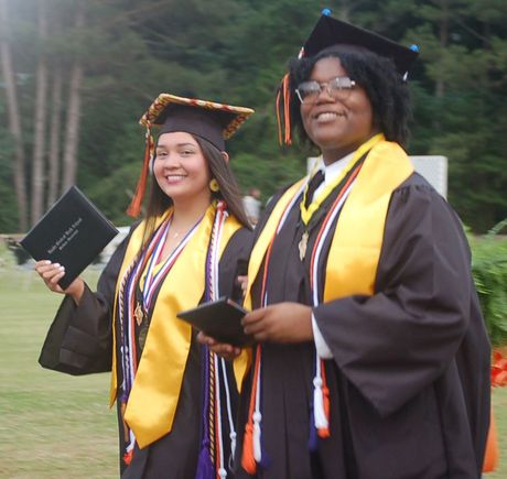 Home [leake_centralhs.campuscontact.com]