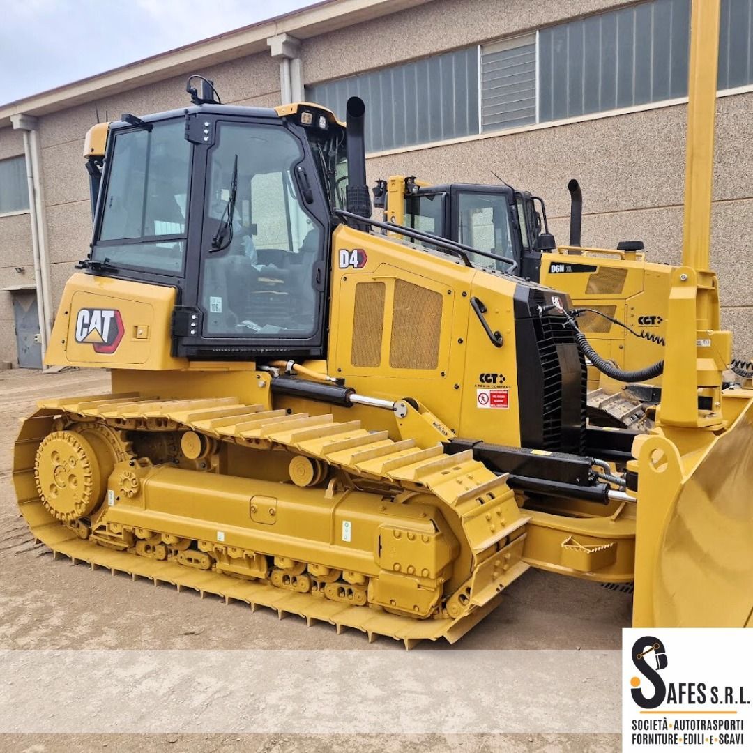 i nostri mezzi per scavi e movimentazione terra a Romagnano Sesia, Novara