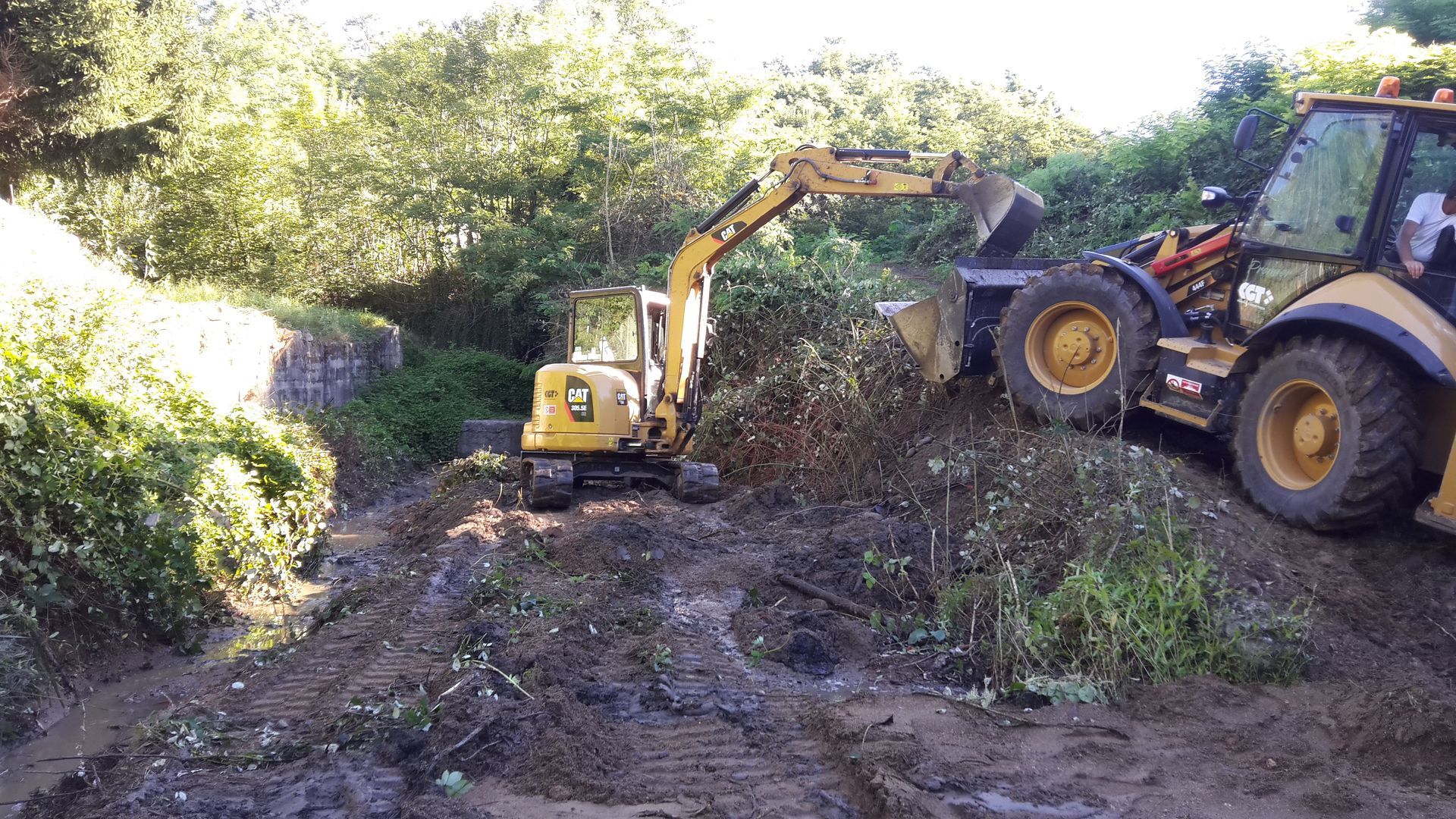 SAFES S.r.l., esperti di scavi, demolizioni e gestione di materiali inerti a Romagnano Sesia, Novara.