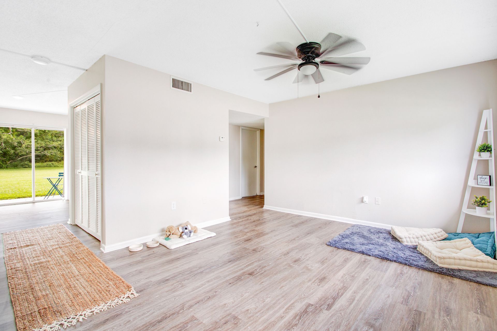 Living room at The Henry in Plant City, FL.