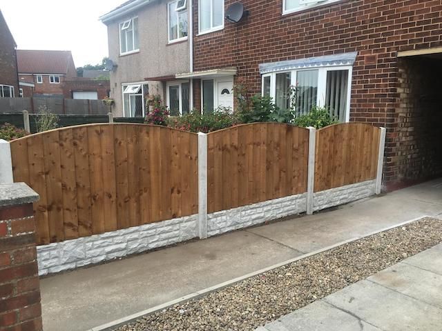 Fencing Contractors Cheltenham LayPave