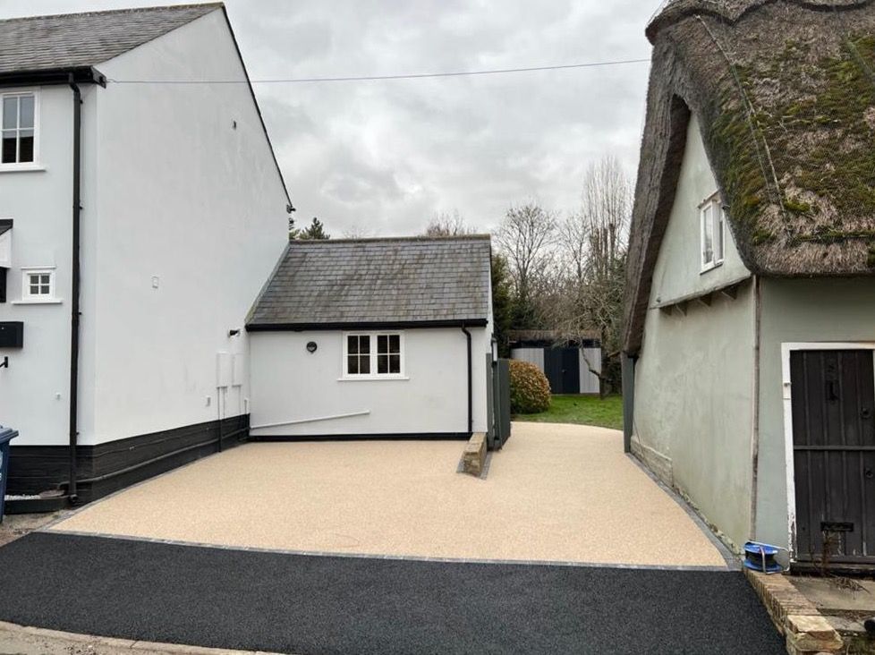 Resin Driveway Specialists Cheltenham LayPave