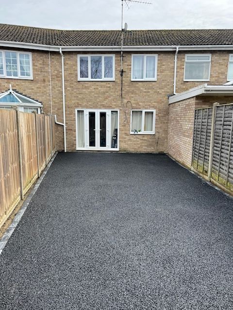 Tarmac driveways Cheltenham Lay Pave