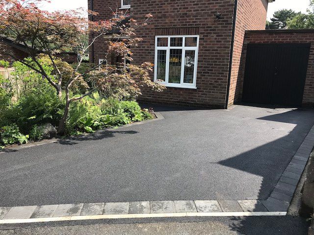Tarmac Driveway Specialists Cheltenham LayPave