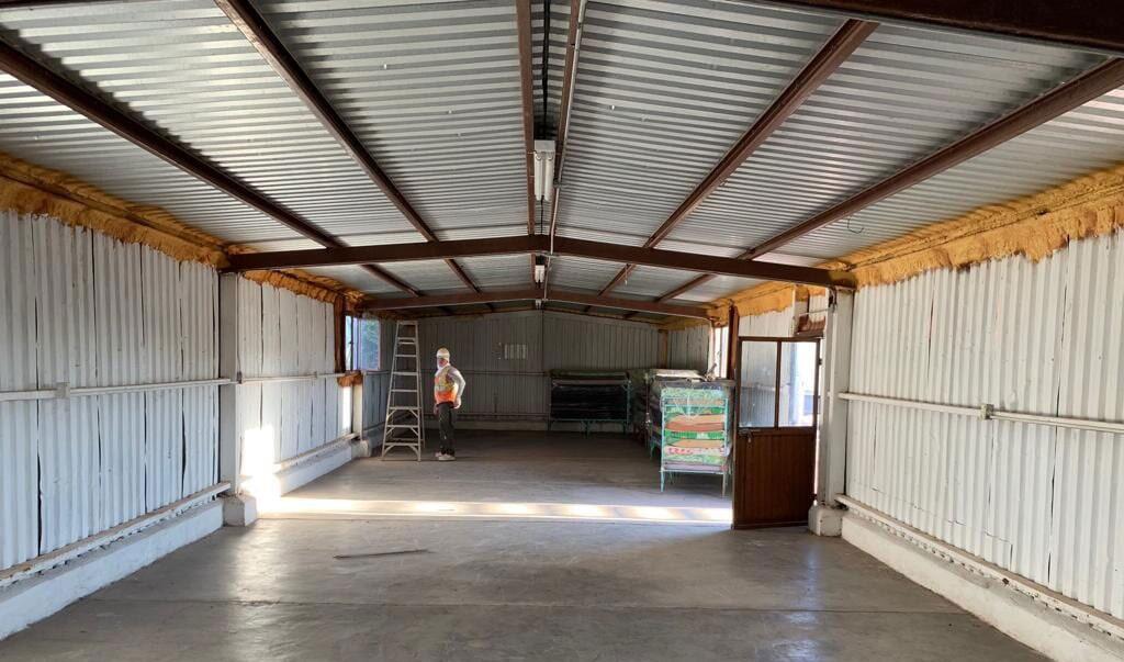 POLIURETANOS Y ELASTOMÉRICOS - IMPERMEABILIZANTES