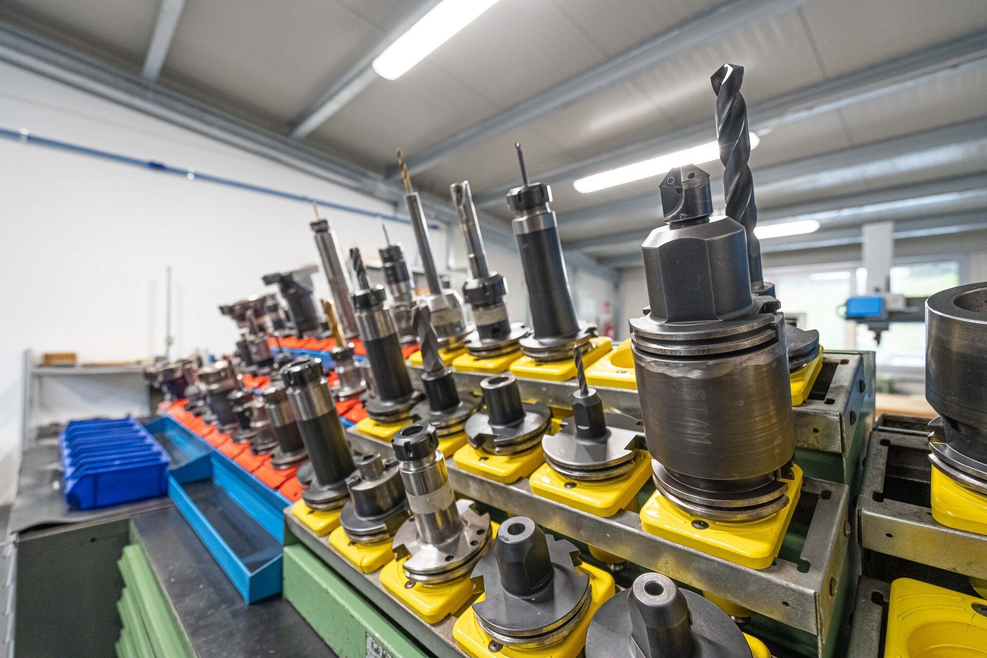 officina di carpenteria metallica per lavorazioni