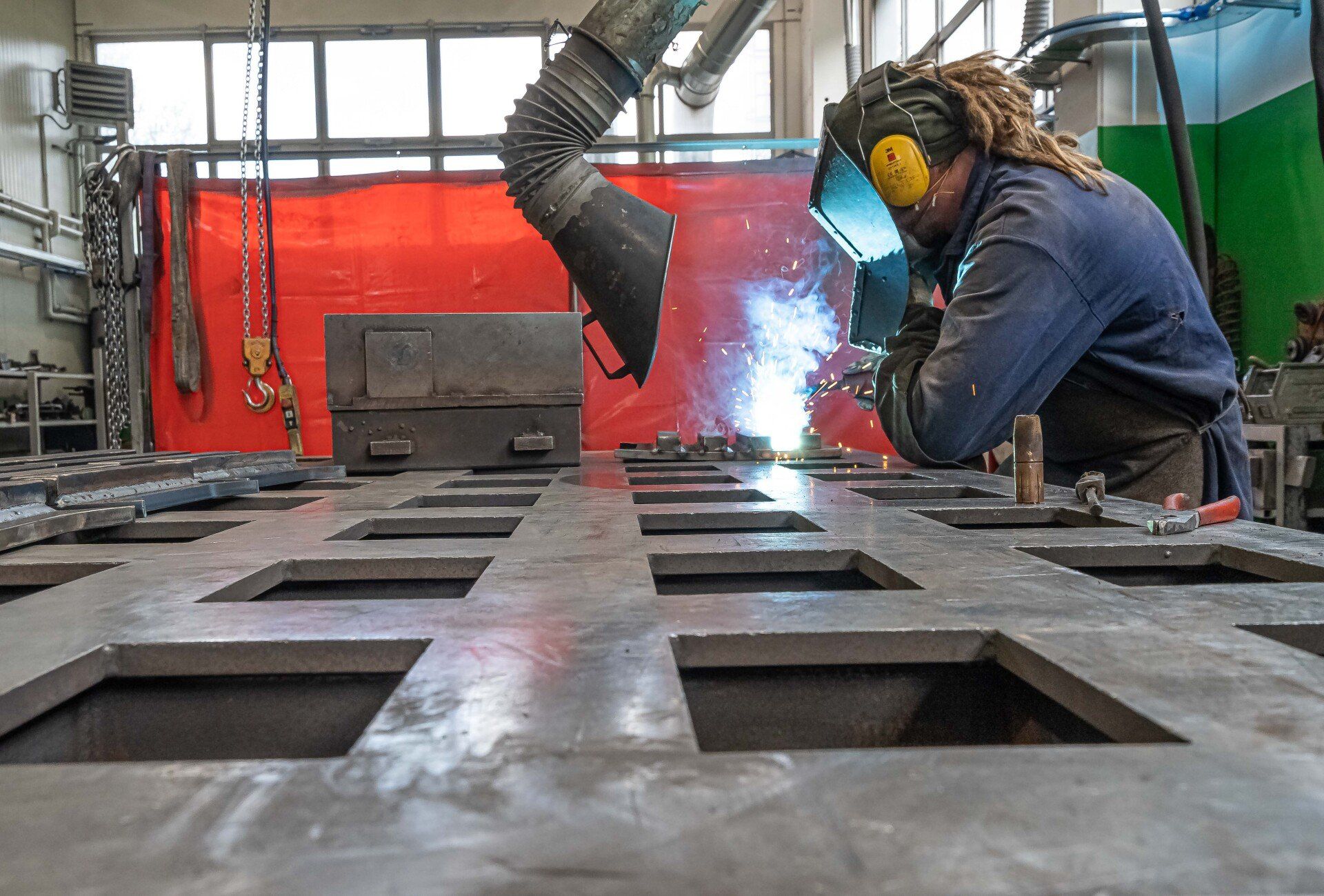 lavorazione di carpenteria metallica