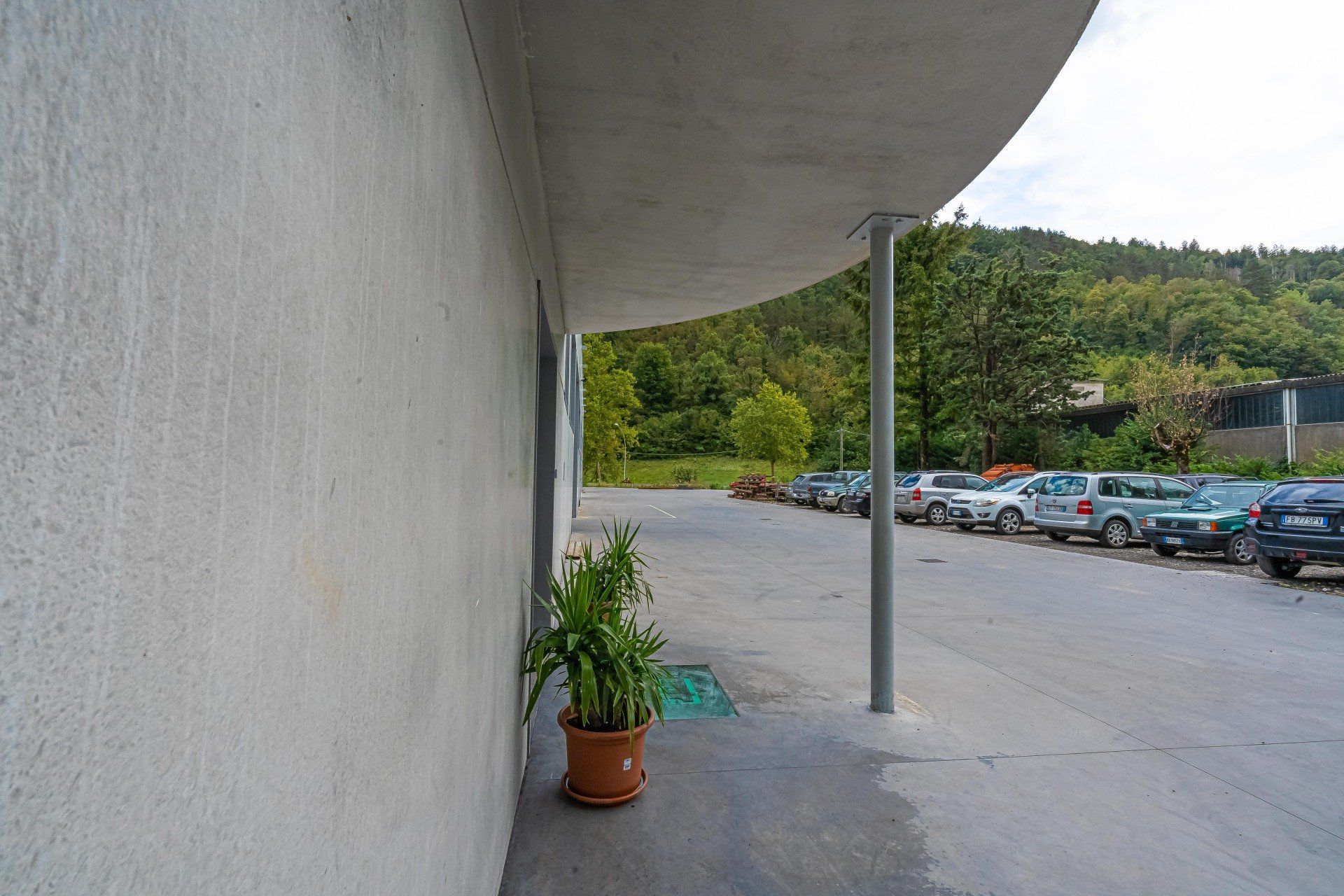 esterno delll'officina di alesatura