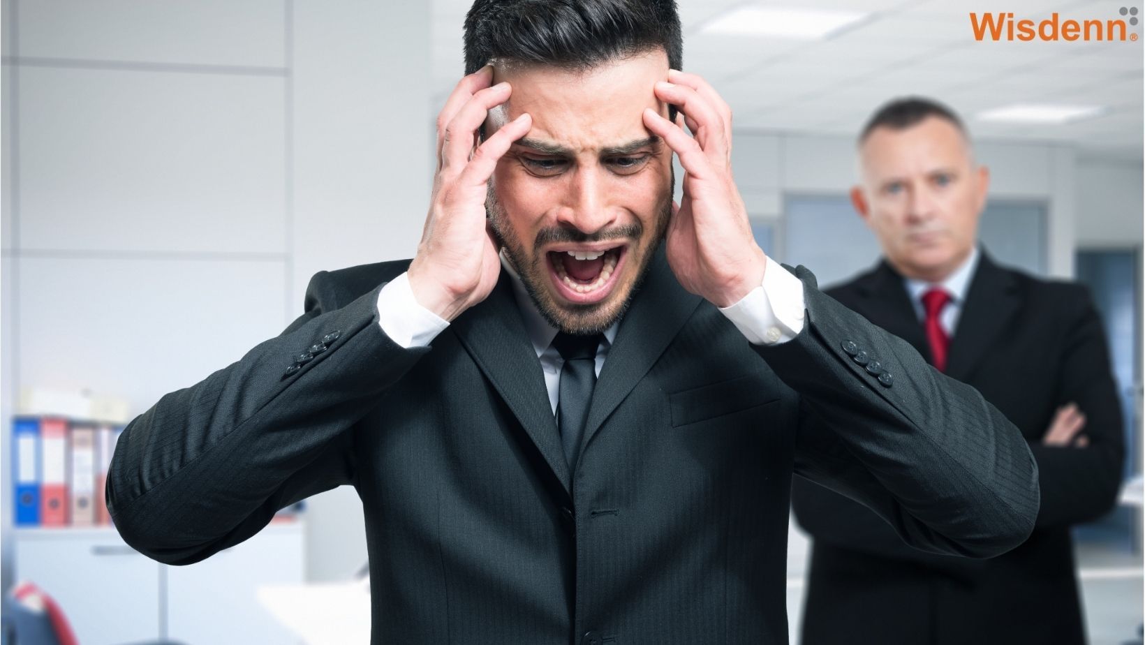 ¿Sufres acoso laboral? Aprende a reconocerlo y enfrentarlo. - Osvaldo Hernandez Orozco