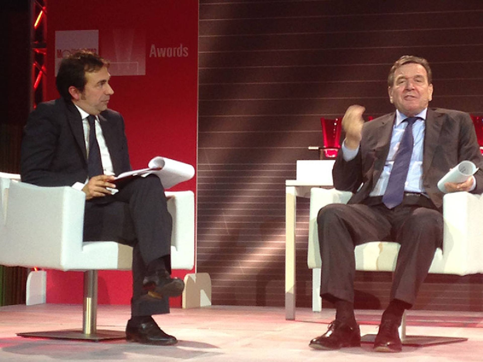 Intervista con l'ex-Cancelliere Federale Gerhard Schröder