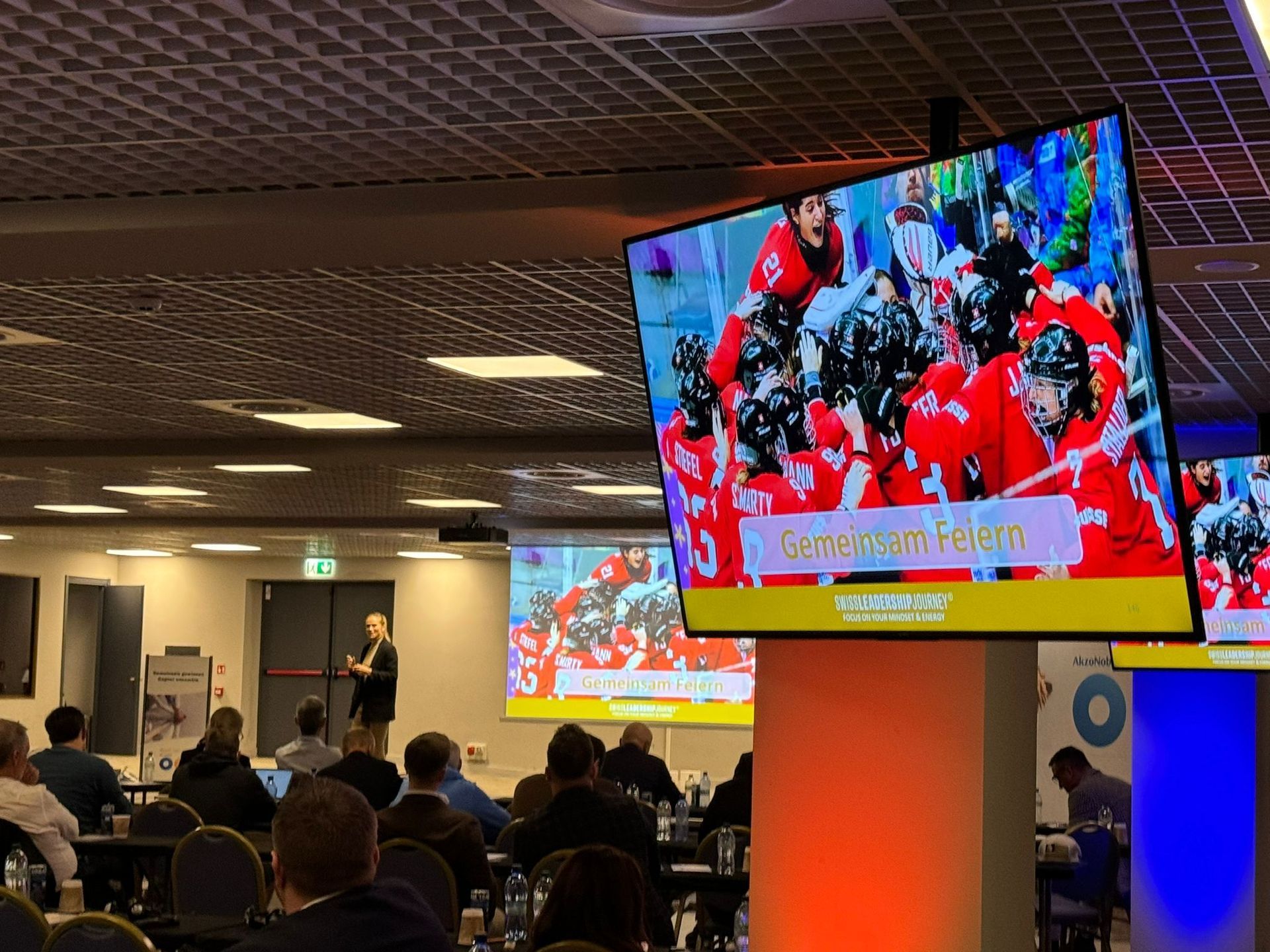 Evento AkzoNobel visto dalla cabina di traduzione simultanea