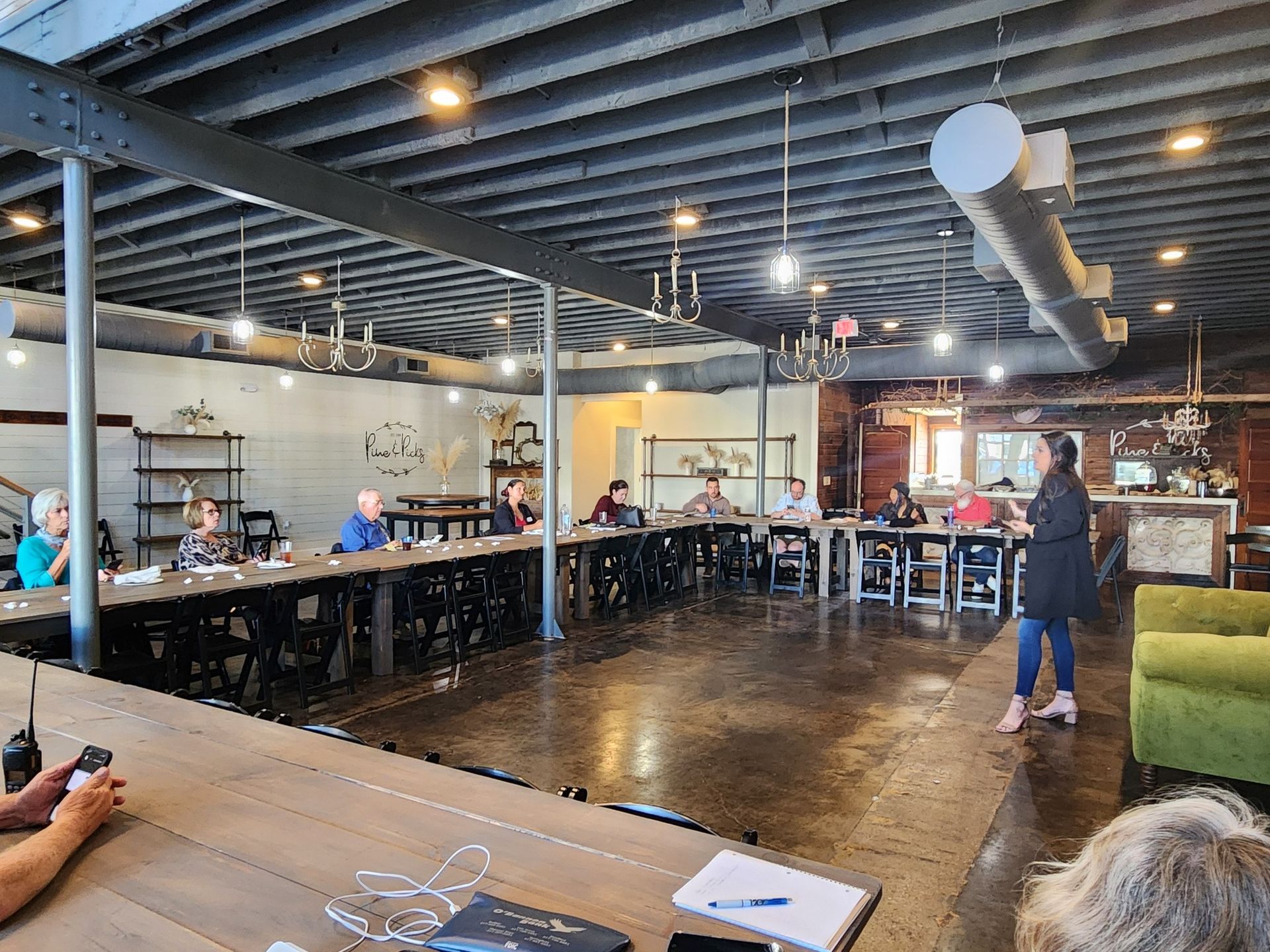 Sarah Chin speaking at Strafford Chamber Connect Luncheon | AI and Local SEO