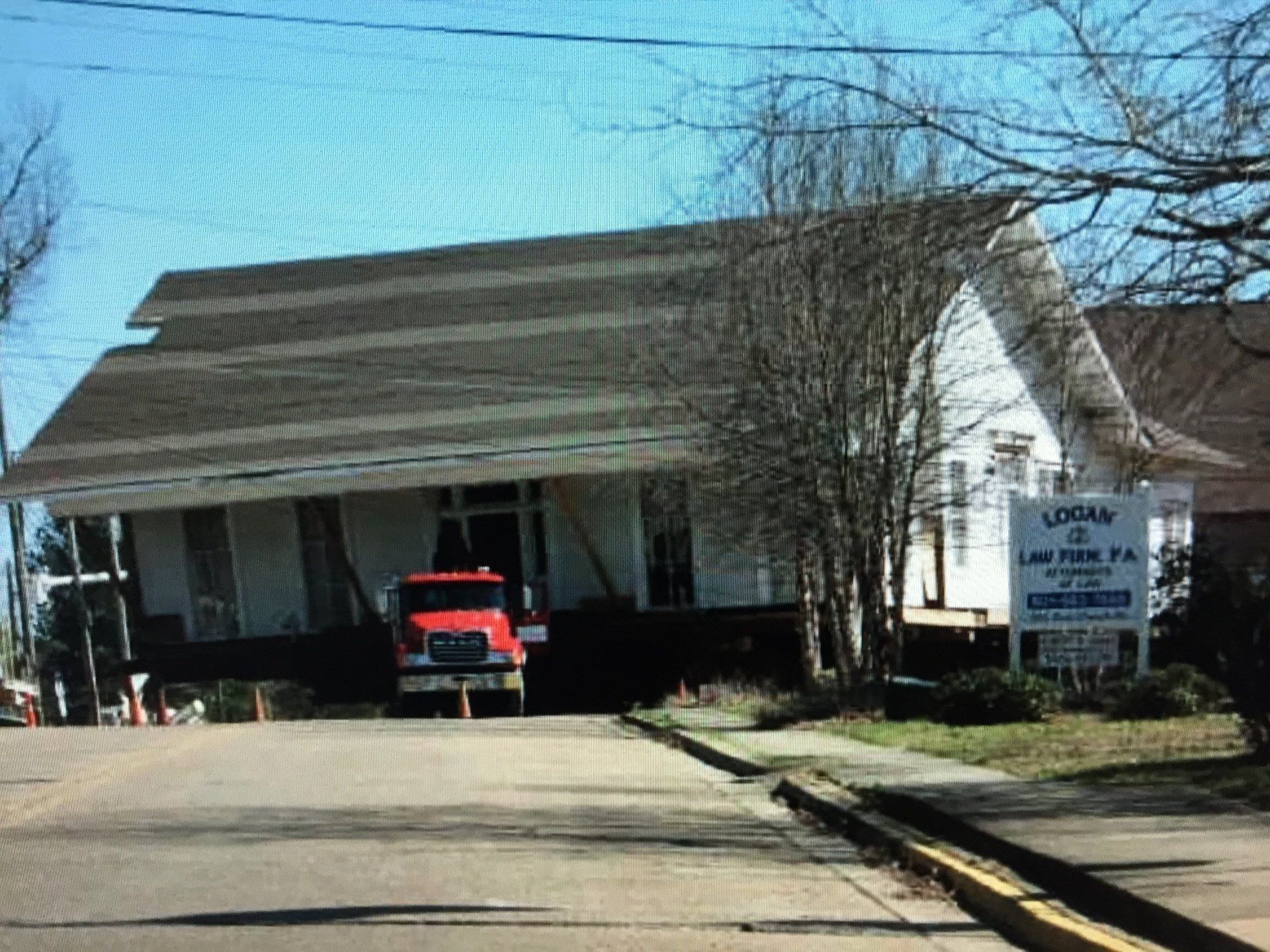 House Carried by Truck — Elberta, AL — Means House Moving Inc.