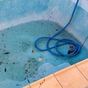 วิธีเปลี่ยนถ่ายน้ำในสระว่ายน้ำ, วิธีดูแลน้ำในสระ หลังวันฝนตก