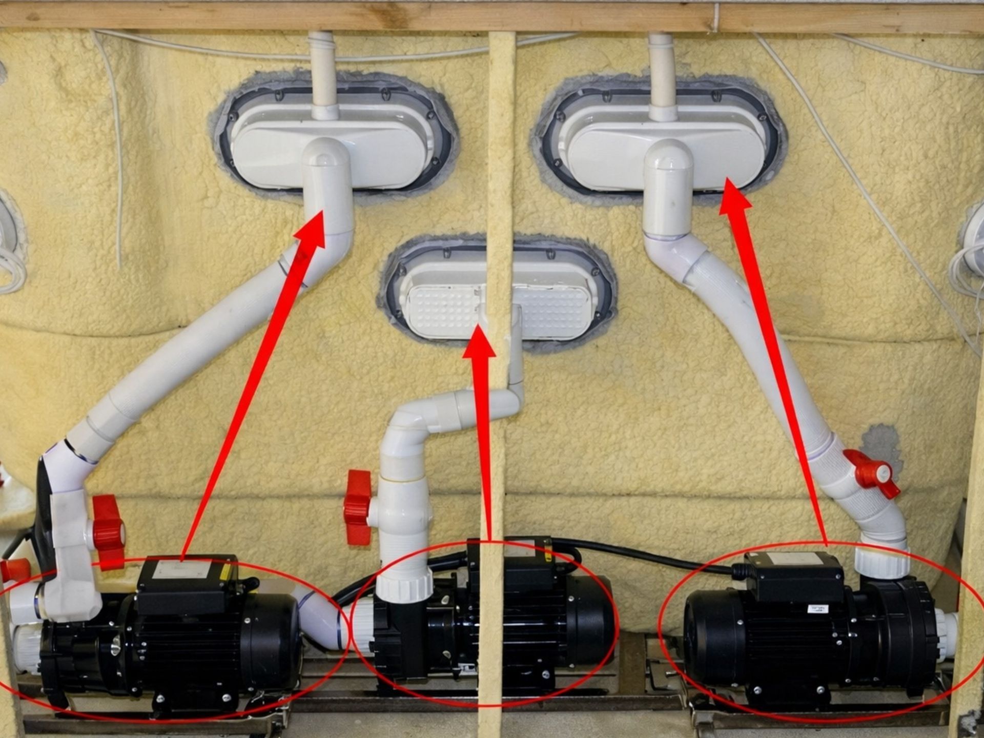 Anti-slip acrylic floor surface inside Swim Spa Ultimate 16 for safe swimming