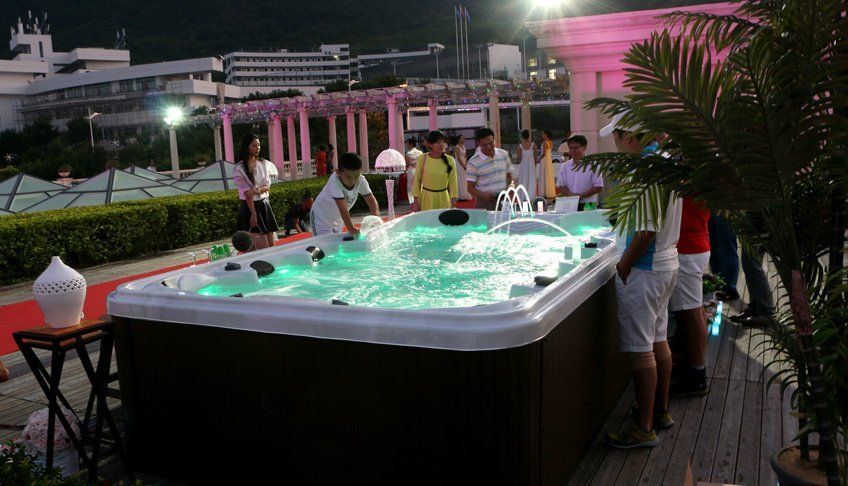 Quality material from Manufacturer Hot Tub Outdoor Spa