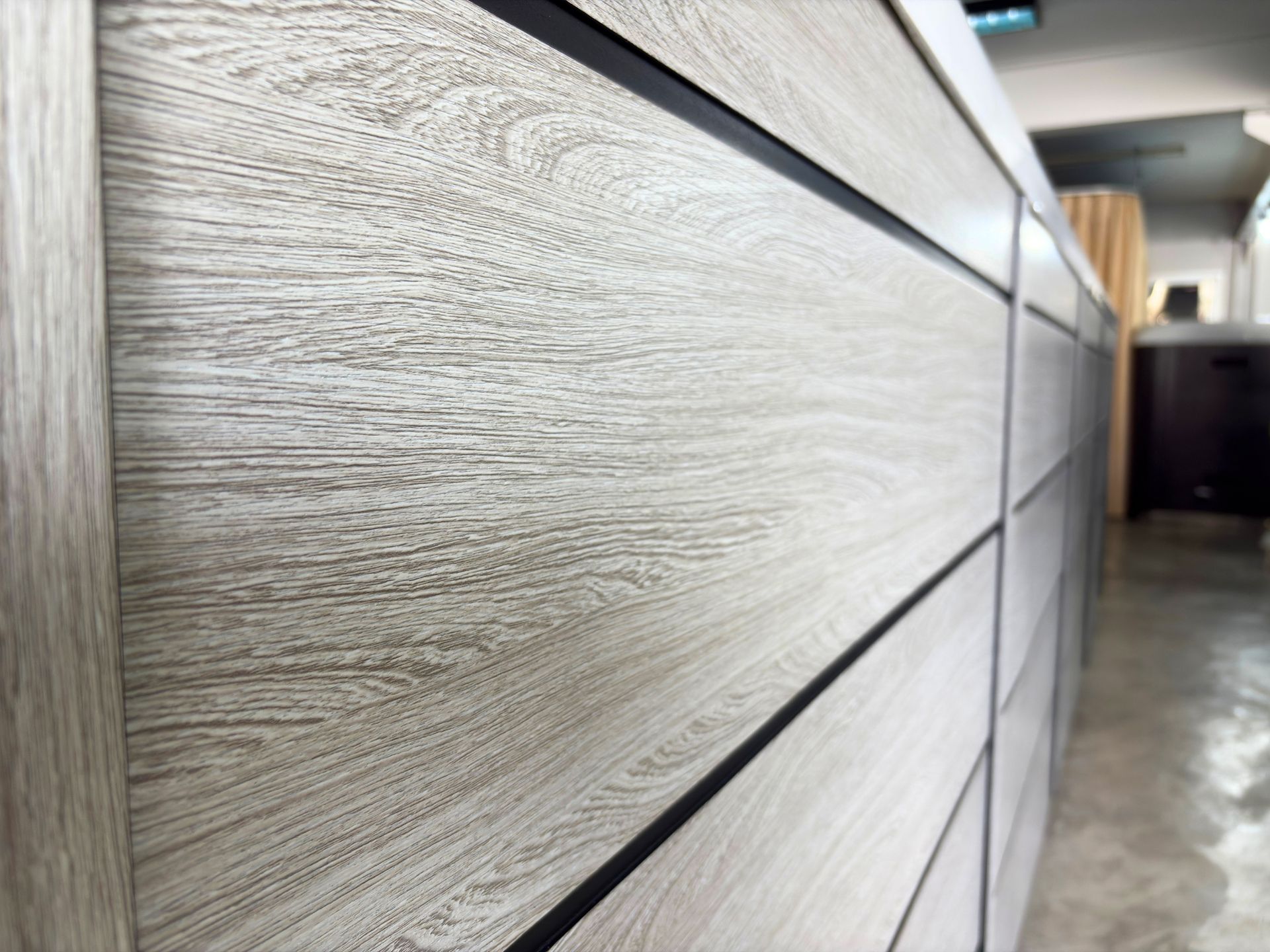 High-quality composite exterior panels with wood texture, moisture-resistant and suitable for outdoor above-ground swim spa installation in Thailand