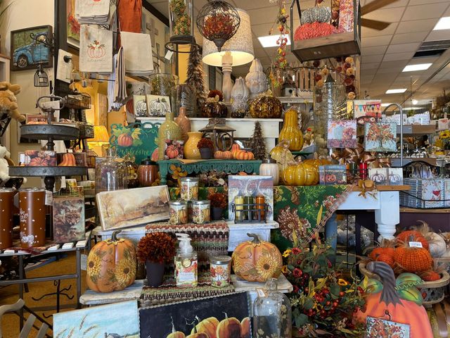 Pioneer Day, Minyards gift shop grand opening set for Oct. 15, Coppell  Gazette