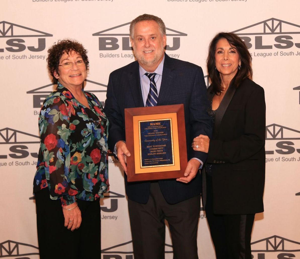 Sales Manager/Broker Joni Weirich
Don Yoos, Director of Construction
Elaine Corbi, Director of Sales & Marketing