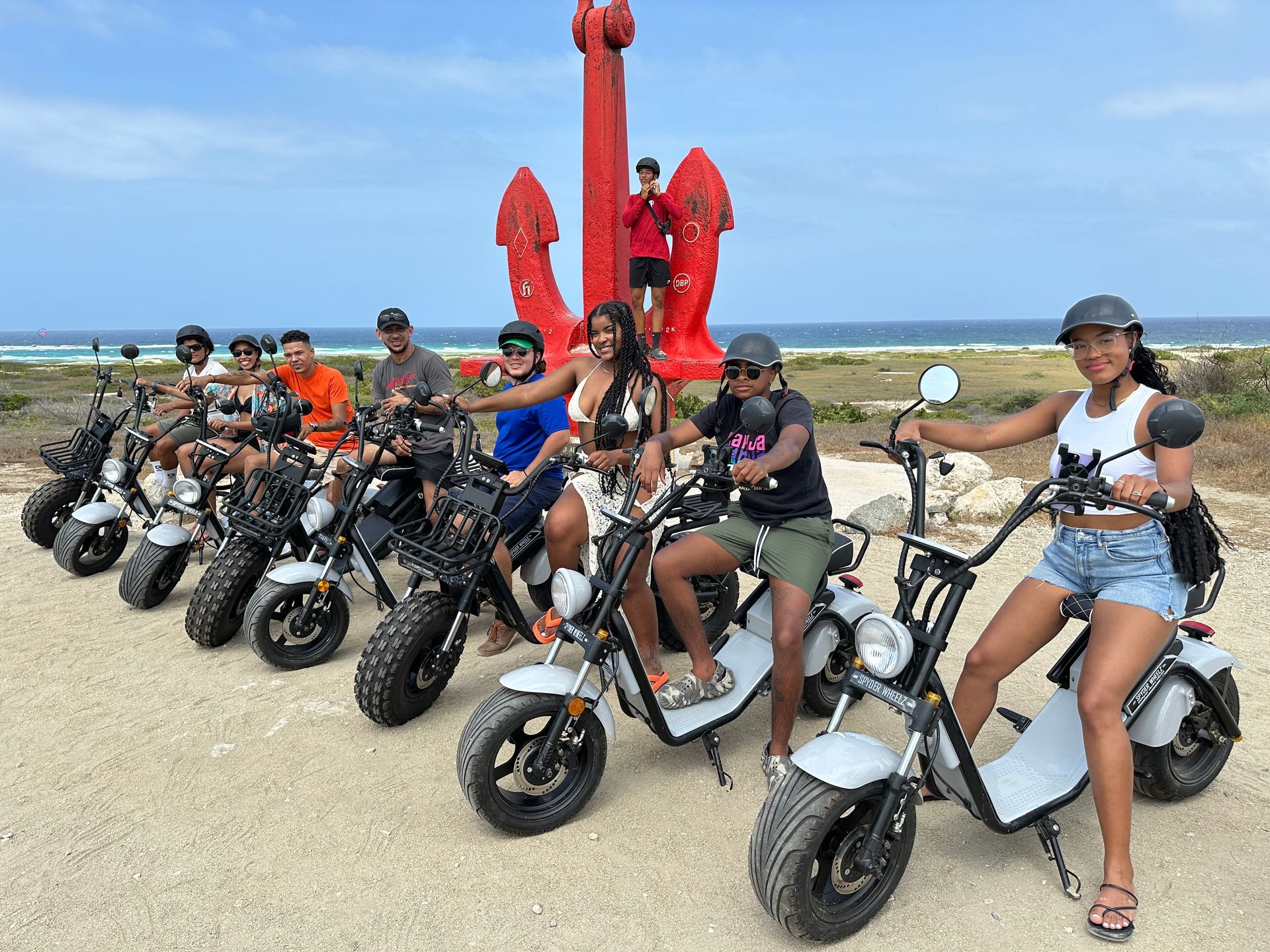 Group activity Aruba - scooter tour