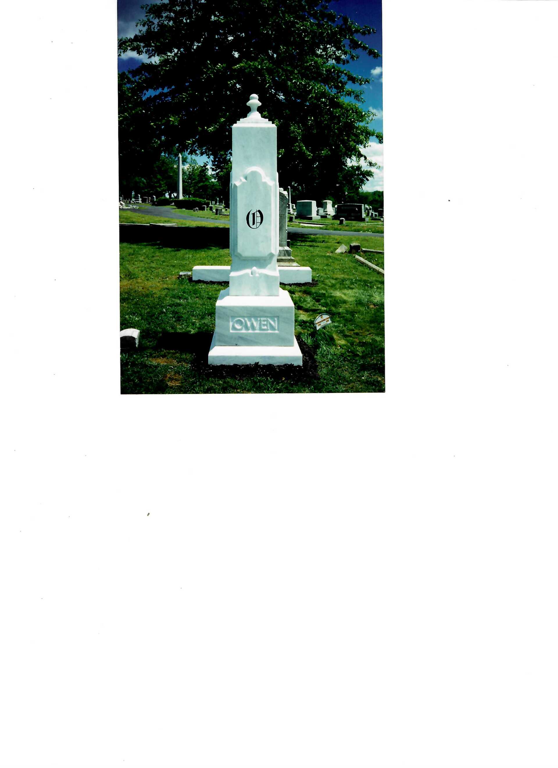 Owen Tall Stone Grave — Clarksville, TN — Clarksville Memorial Company