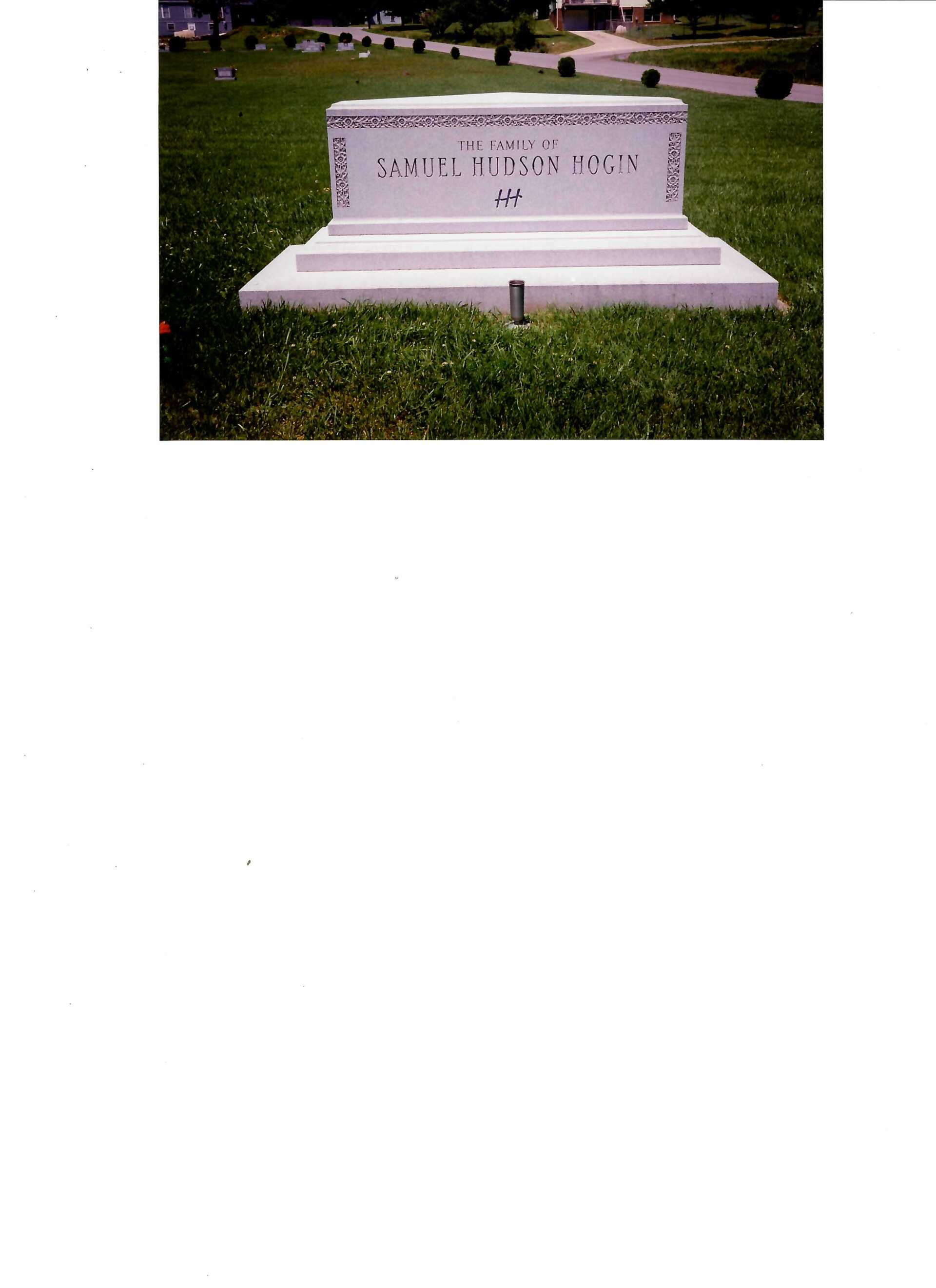 Individual Stone Grave — Clarksville, TN — Clarksville Memorial Company