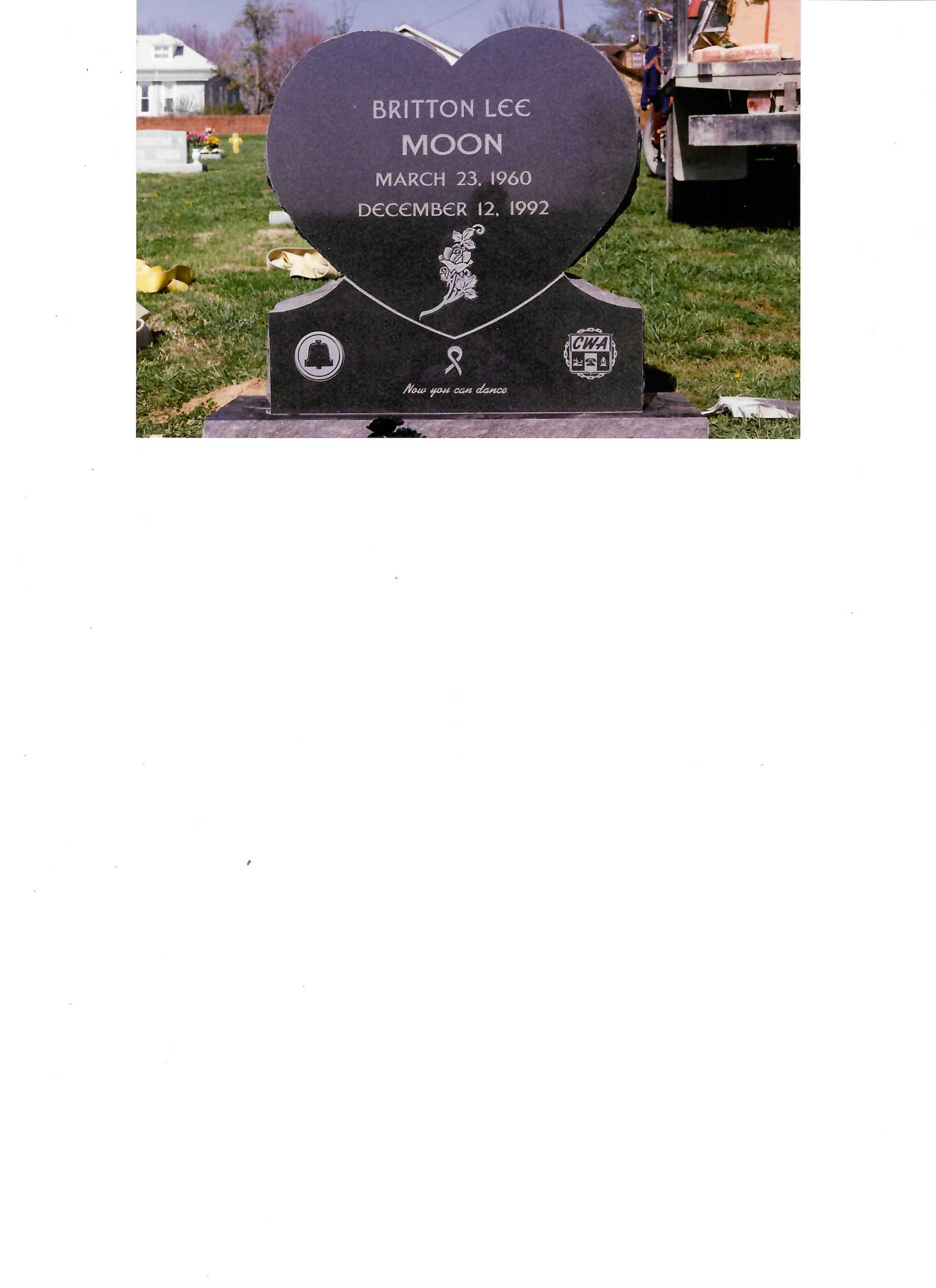 Briton Lee Moon Grave — Clarksville, TN — Clarksville Memorial Company