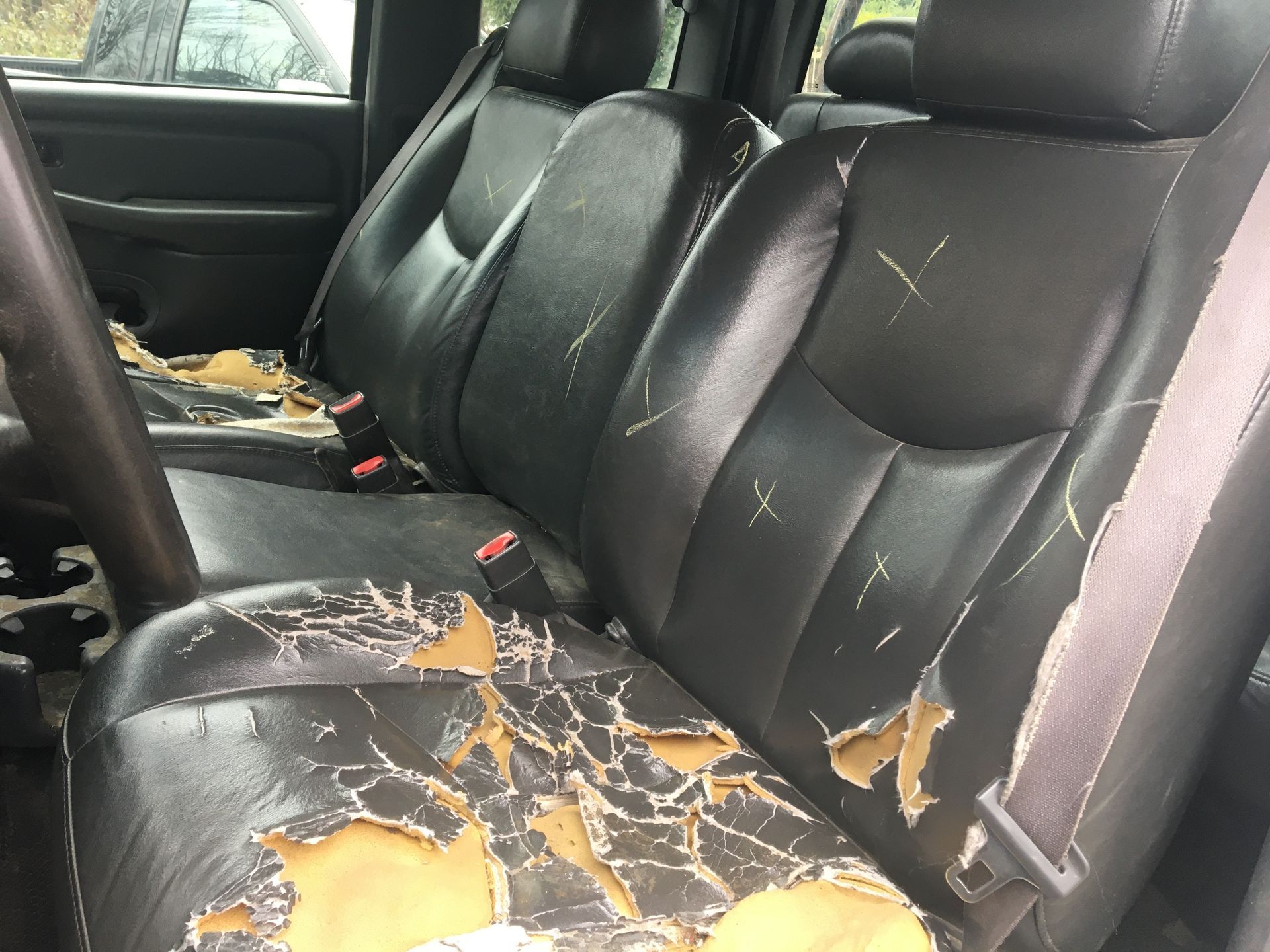Before Auto Upholstery - Fair Oaks, CA - Groom's Auto Trim and Upholstery