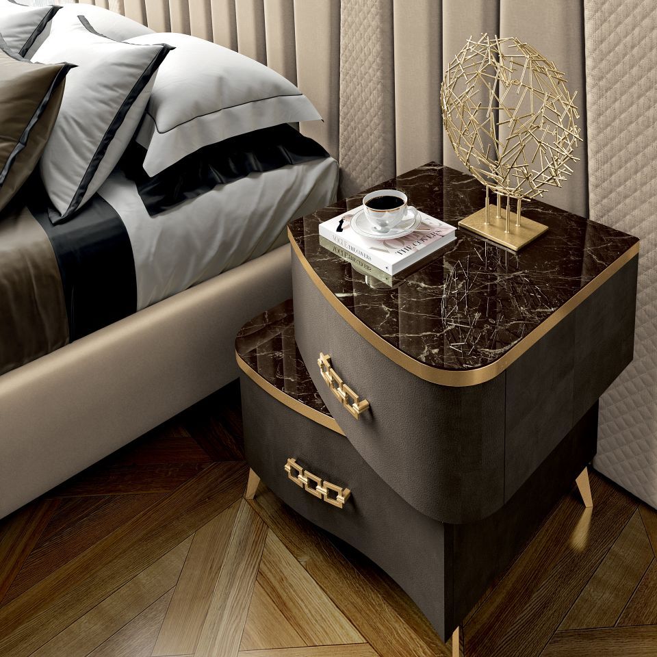 comodino camera matrimoniale