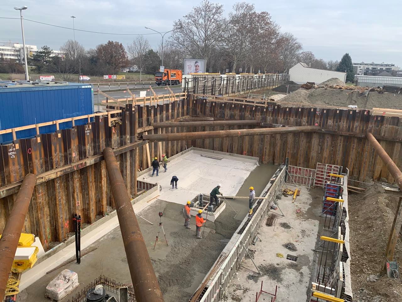 Aussteifungen und Gurtungen