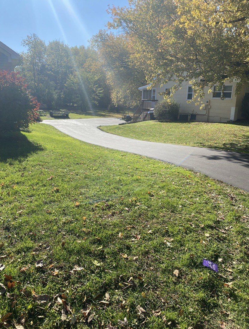 Right Turn Asphalt With Sunlight - Cottage Grove, WI - Perla Asphalt Maintenance & Sealcoating
