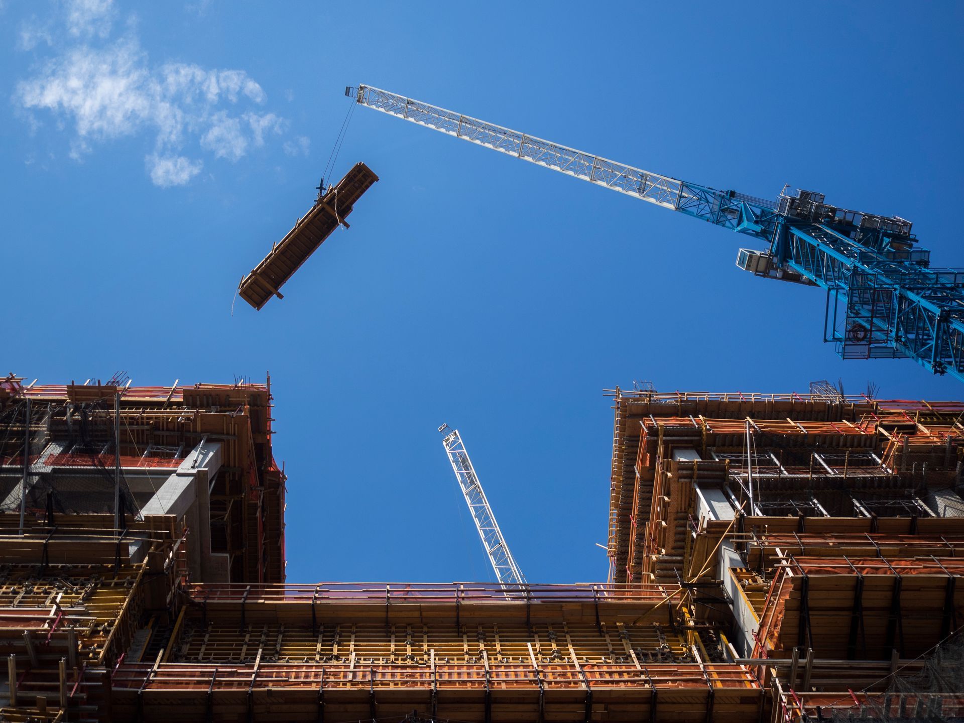 noleggio piattaforme aeree new style colors