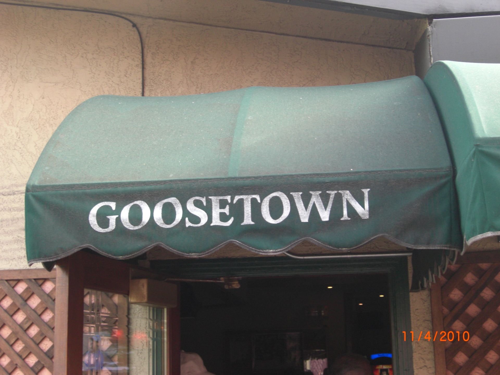 A black awning with the words `` before effie 's '' written on it.