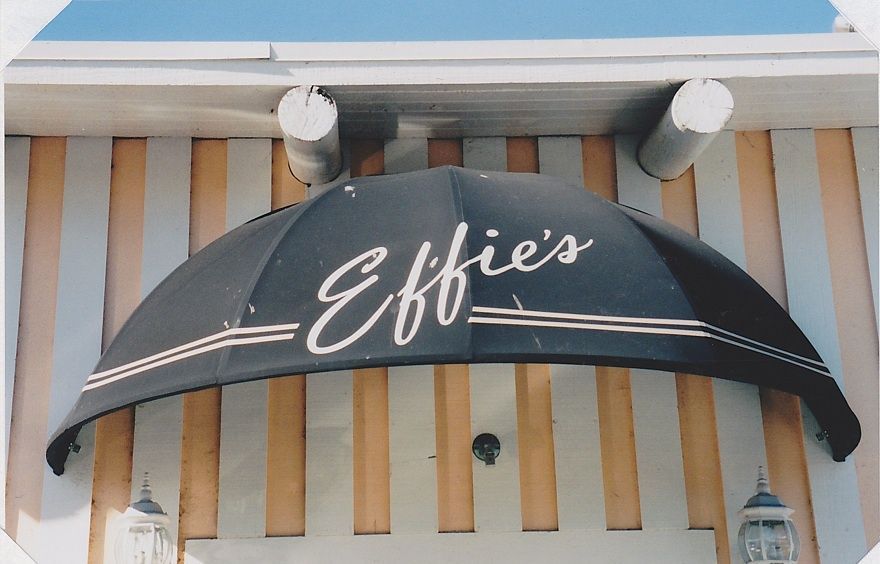 A wooden deck with a lot of wood chips on it