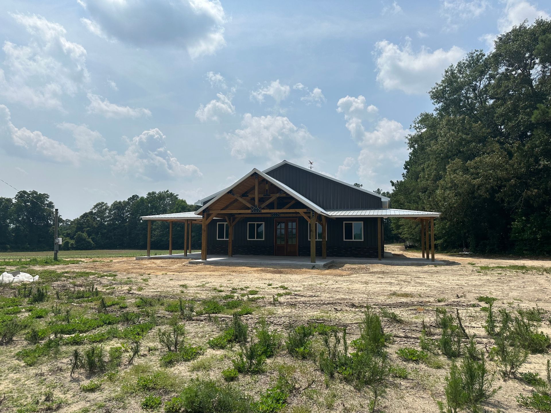Get a barndominium in Lincolnton, NC by Small Town Builders