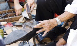Craftsman shoe repairs in Edinburgh