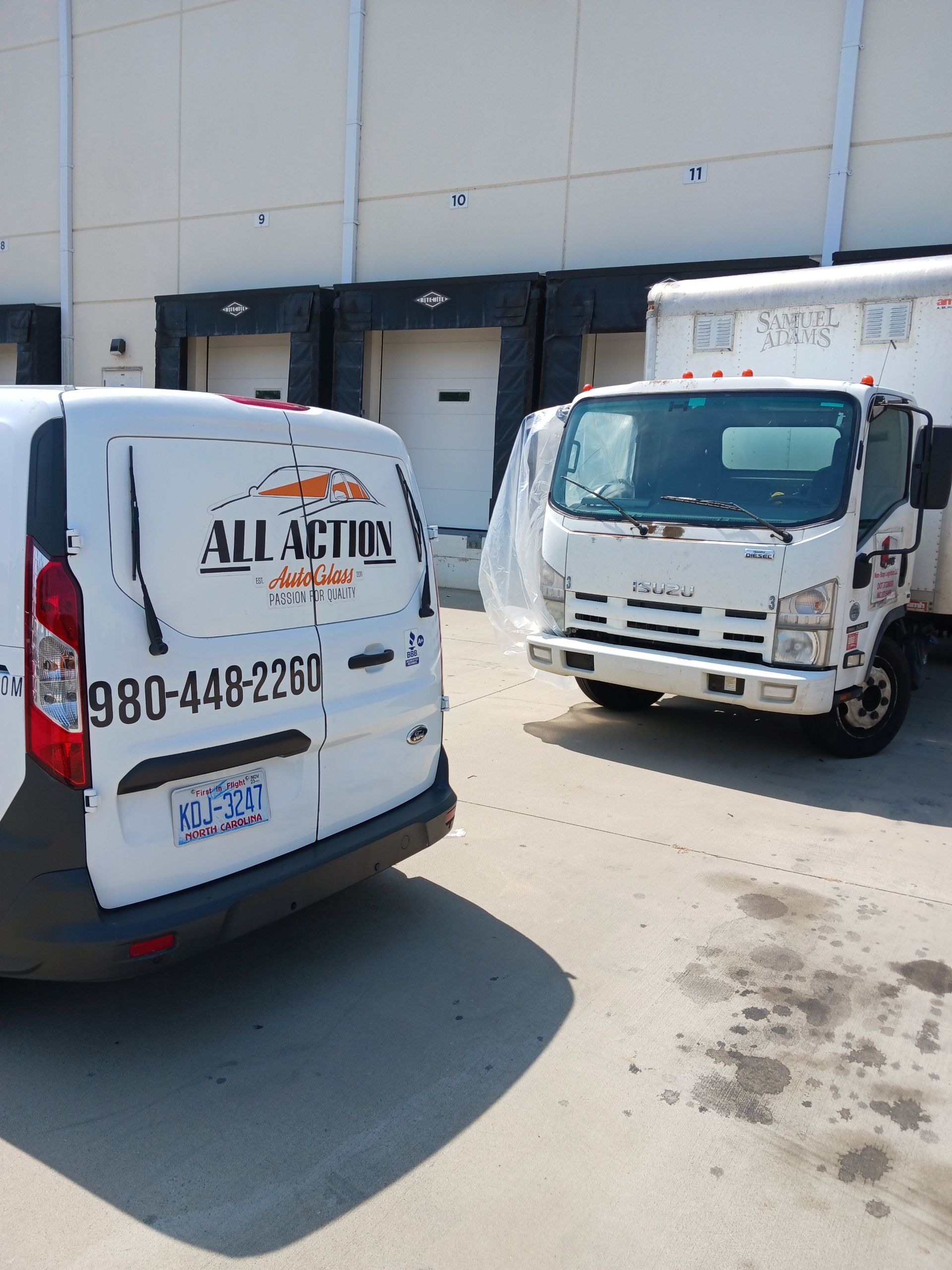 All Action Auto Glass in Charlotte Providing Mobile Glass Services for a Fleet Vehicle.
