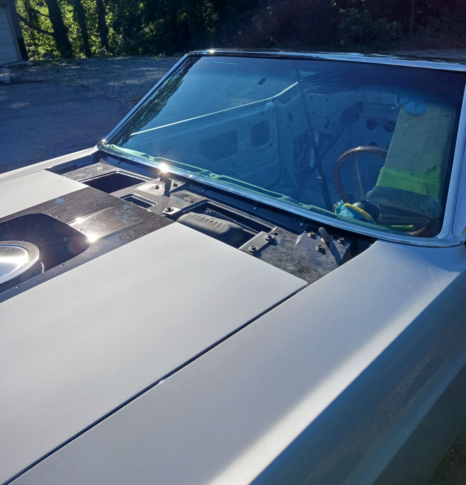 Custom cut glass for classic cars in Charlotte, NC Custom cut glass for classic cars in Charlotte, NC