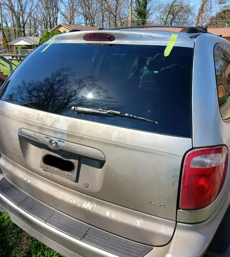 Chrysler auto glass repair in Charlotte, NC