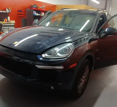 Porsche windshield replacement in Charlotte, NC