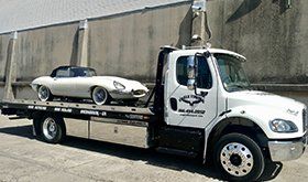 White Truck — Lockouts in Sacramento, CA