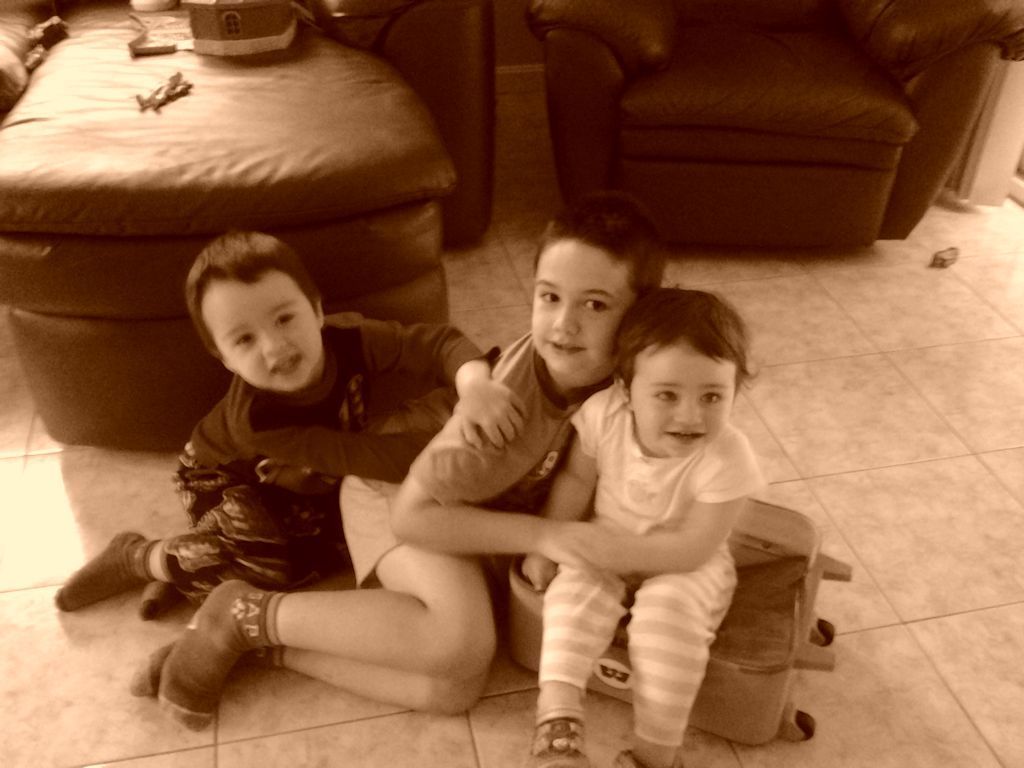 John Quinlan's 3 children (2013)