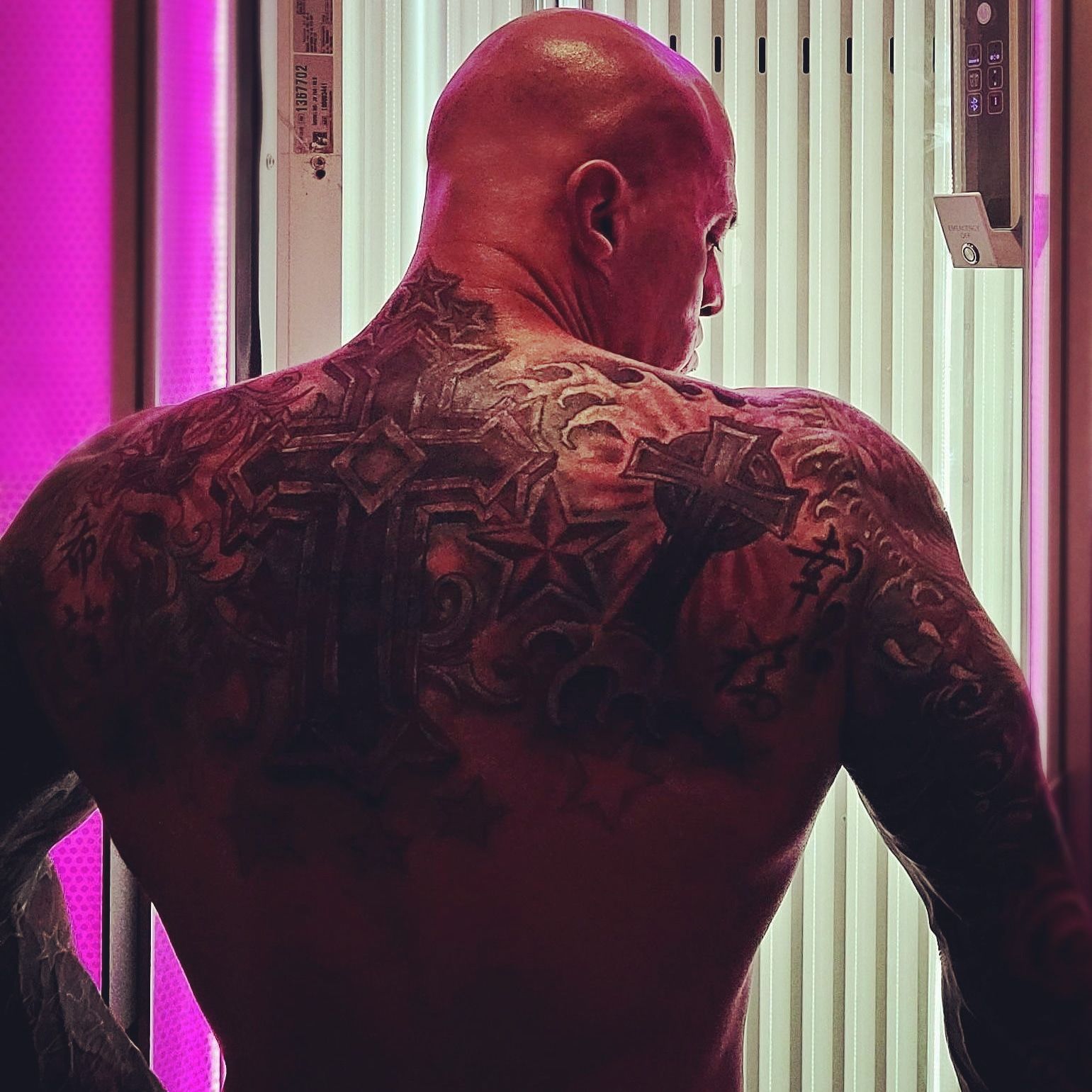 Model & Actor John J. Quinlan Physique Cross Back Tattoos 2021 #JohnJQuinlan #JohnQuinlan