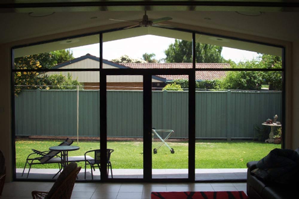 Custom Full Wall Window Glass — Windows & Glass Services in Dubbo, NSW