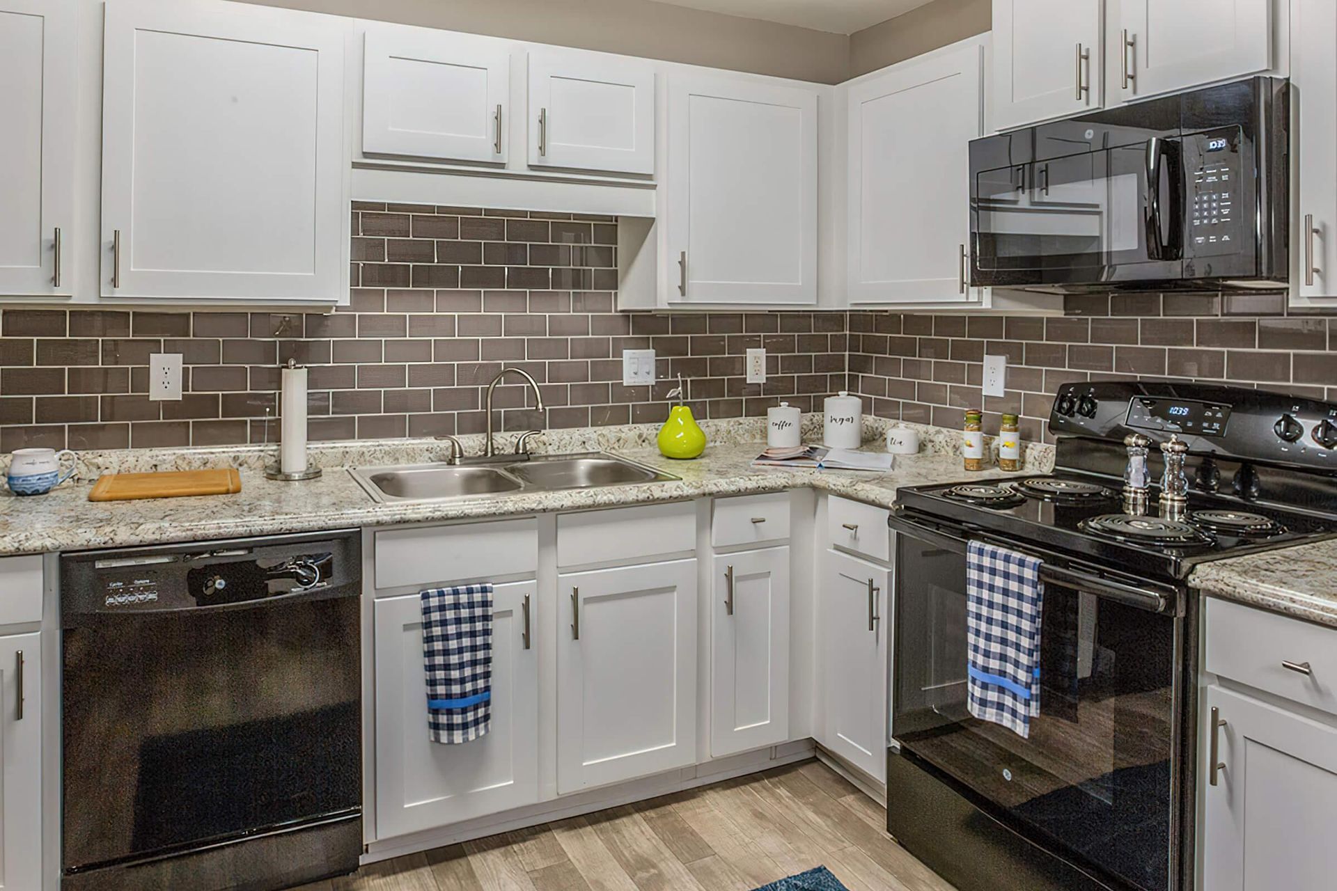 Spacious apartment floor plan at Pelican Pointe in Slidell, LA.