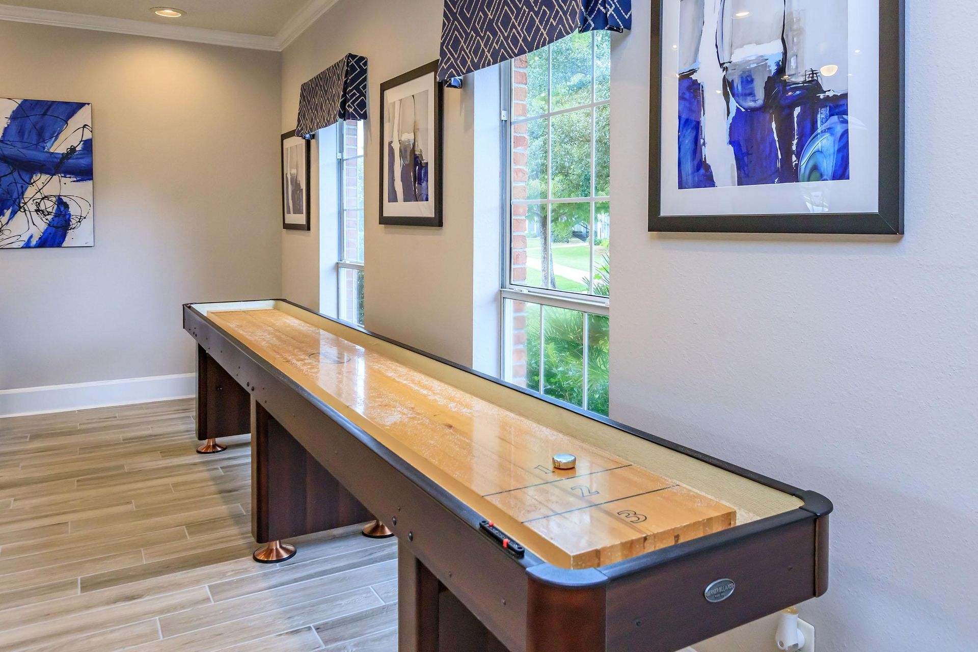 Game table at Pelican Pointe in Slidell, LA.